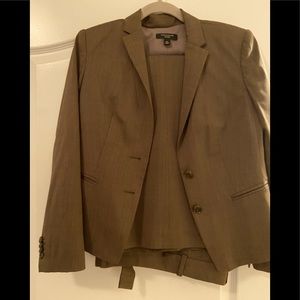 Brown Ann Taylor necessity pant suit